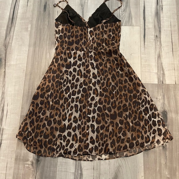 DO+BE Animal Print Dress - Picture 2 of 6